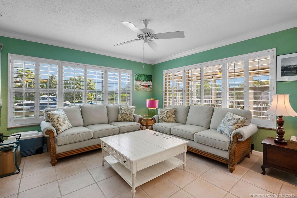 3901 SE Saint Lucie Boulevard 16