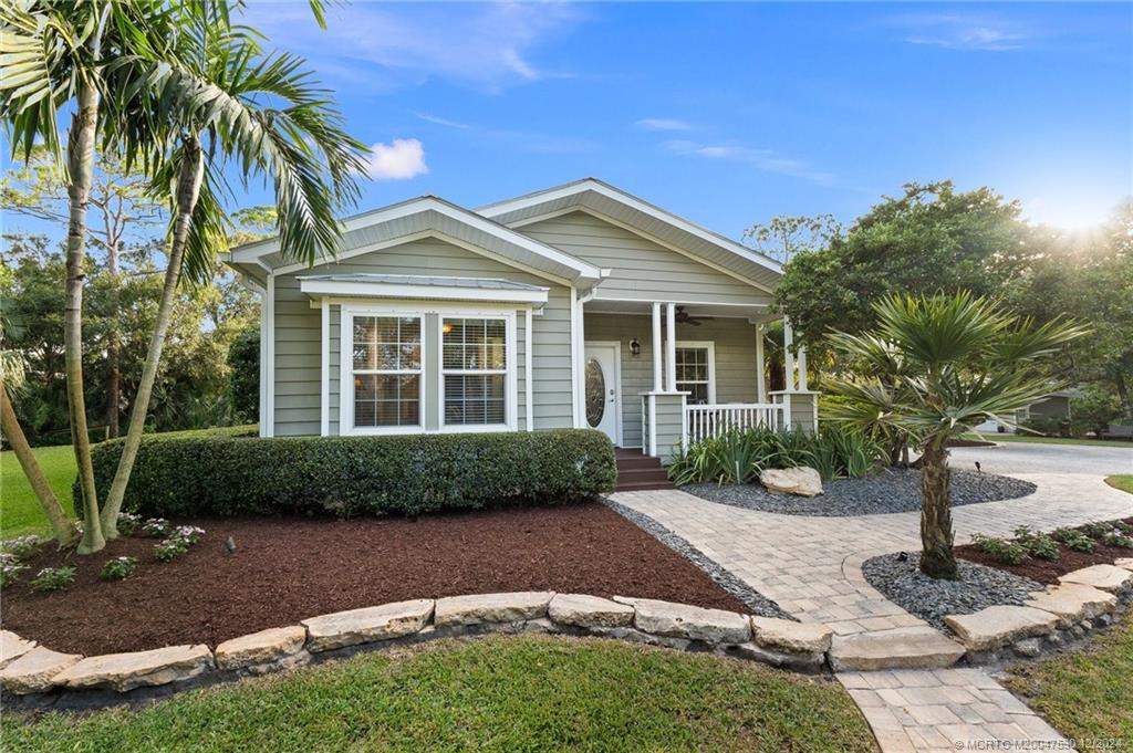Palm City, Florida 34990, United States, 3 Bedrooms Bedrooms, ,2 BathroomsBathrooms,Residential,Active,28473