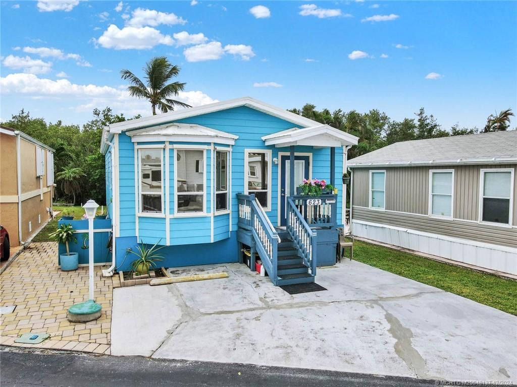 Photo of 10701 S Ocean Drive #623, Jensen Beach, FL 34957 (MLS # M20048137)