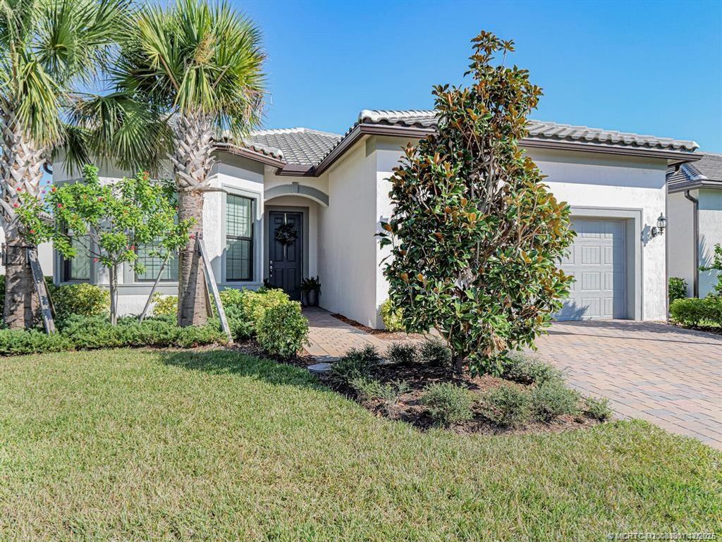 Photo of 781 SE Courances Drive, Port Saint Lucie, FL 34984 (MLS # M20053301)