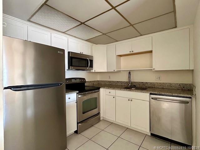 Stuart, Florida 34994, United States, 2 Bedrooms Bedrooms, ,2 BathroomsBathrooms,Residential,Active,235571