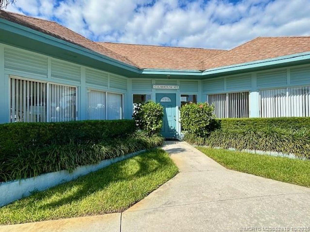 Photo of 950 S Kanner Highway #C26, Stuart, FL 34994 (MLS # M20052810)