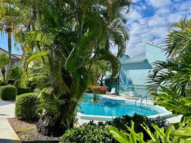 Stuart, Florida 34994, United States, 2 Bedrooms Bedrooms, ,2 BathroomsBathrooms,Residential,Active,235571