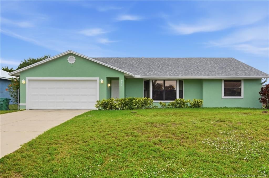 Photo of 950 SW Jaslo Avenue, Port Saint Lucie, FL 34953 (MLS # M20053428)