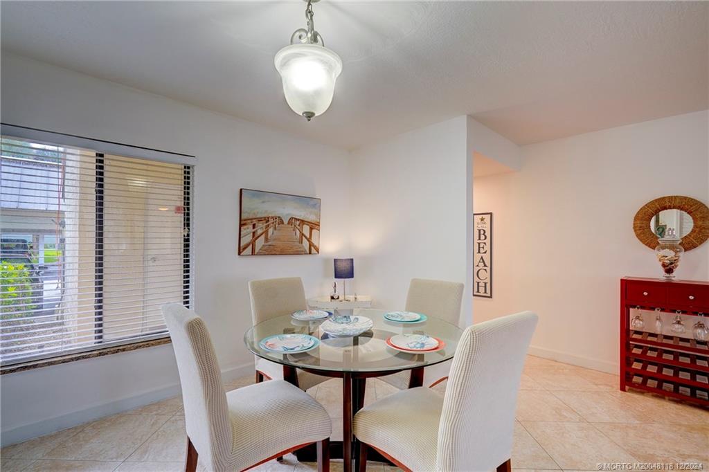 Fort Pierce, Florida 34949, United States, 1 Bedroom Bedrooms, ,1 BathroomBathrooms,Residential,Active,25718