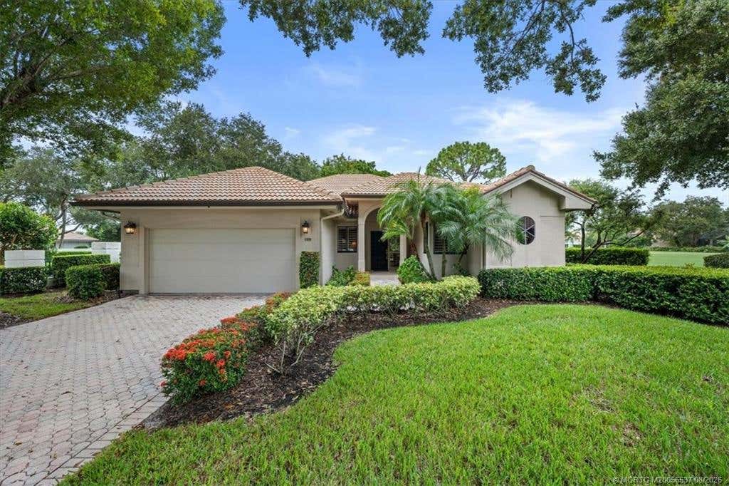 Photo of 3378 SE Cambridge Drive, Stuart, FL 34997 (MLS # M20056537)