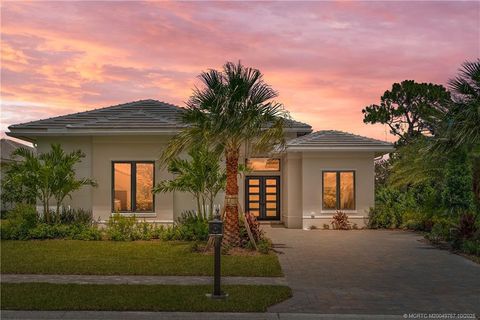 Photo of 107 SE Via Verona, Port Saint Lucie, FL 34984 (MLS # M20049757)