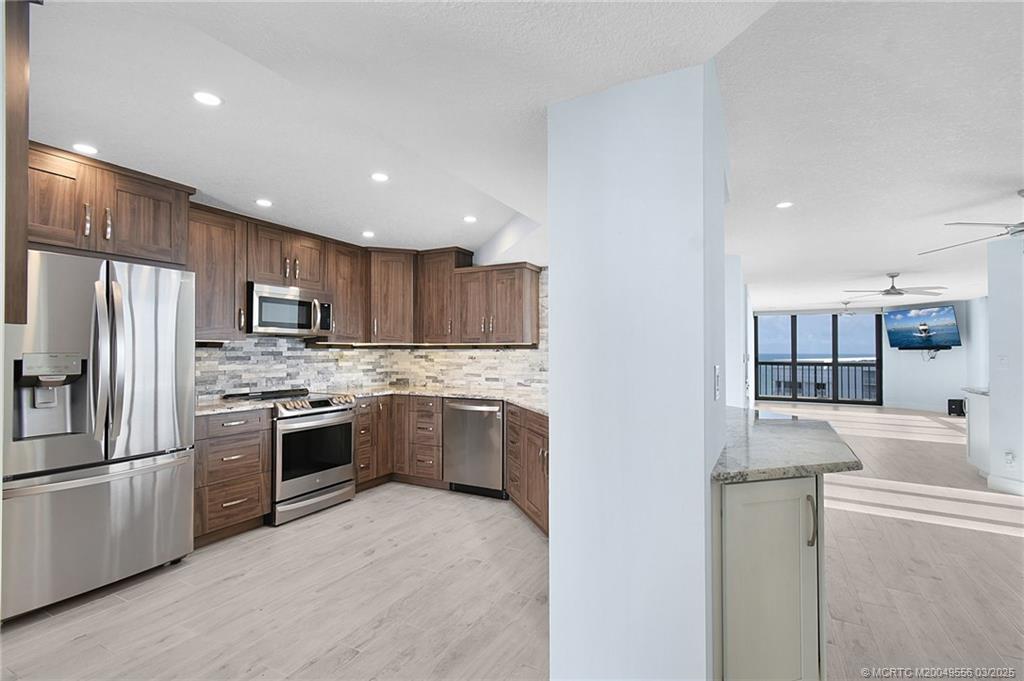 9550 S Ocean Drive 1610