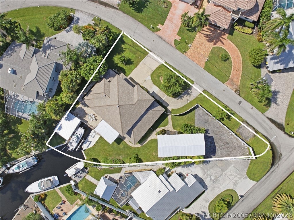 Photo of 1536 SW Egret Way, Palm City, FL 34990 (MLS # M20057332)