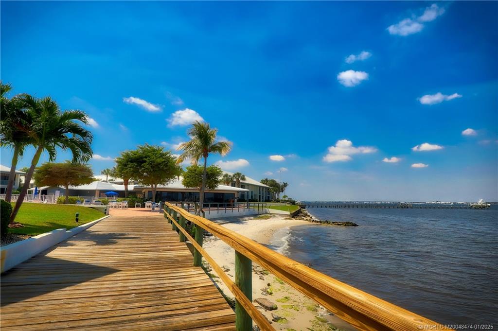 Stuart, Florida 34996, United States, 2 Bedrooms Bedrooms, ,2 BathroomsBathrooms,Residential,Active,19897