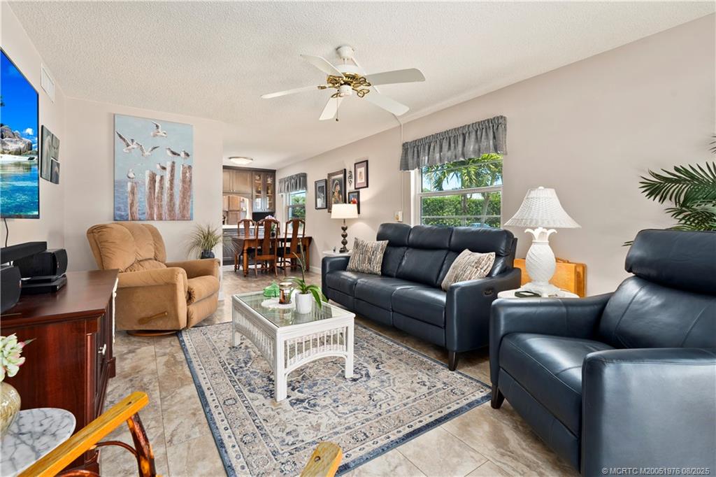 Stuart, Florida 34996, United States, 2 Bedrooms Bedrooms, ,2 BathroomsBathrooms,Residential,Active,200778