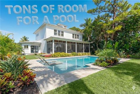 Photo of 3404 SE Inlet Harbor Trail, Stuart, FL 34996 (MLS # M20053135)