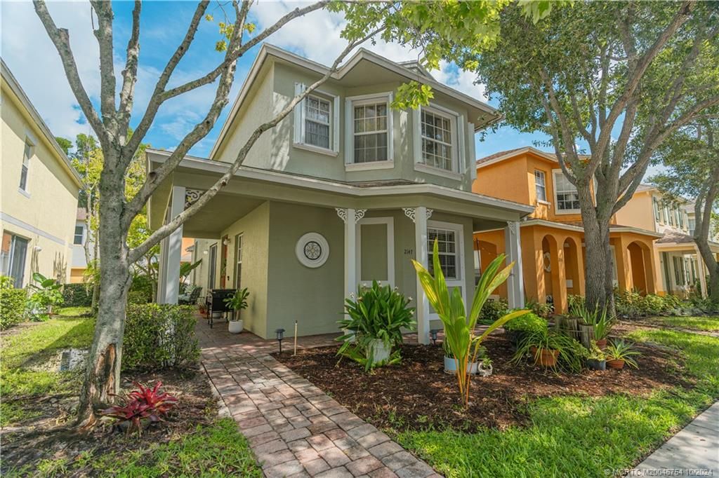 Photo of 2147 SE Bell Isle Drive, Port Saint Lucie, FL 34952 (MLS # M20046754)