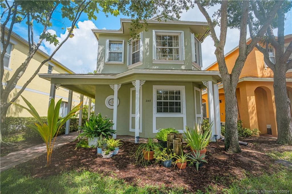 Photo of 2147 SE Bell Isle Drive, Port Saint Lucie, FL 34952 (MLS # M20046754)