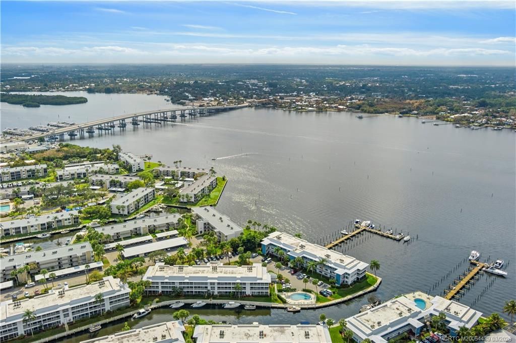 Photo of FL 34994 (MLS # M20054439)