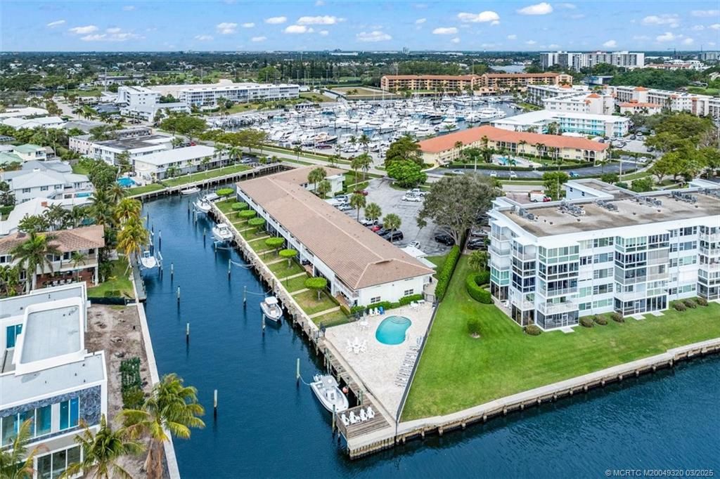 Photo of 68 Yacht Club Drive #22, North Palm Beach, FL 33408 (MLS # M20049320)