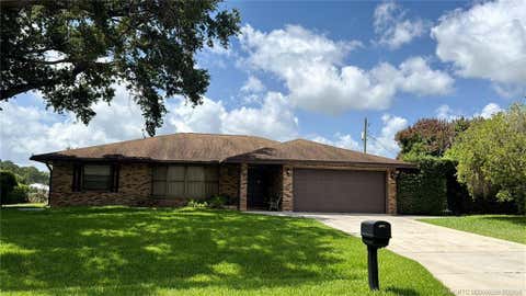 Homes For Sale - 160 SE Todd Avenue<br/> Saint Lucie County, Port St. Lucie, FL 34983