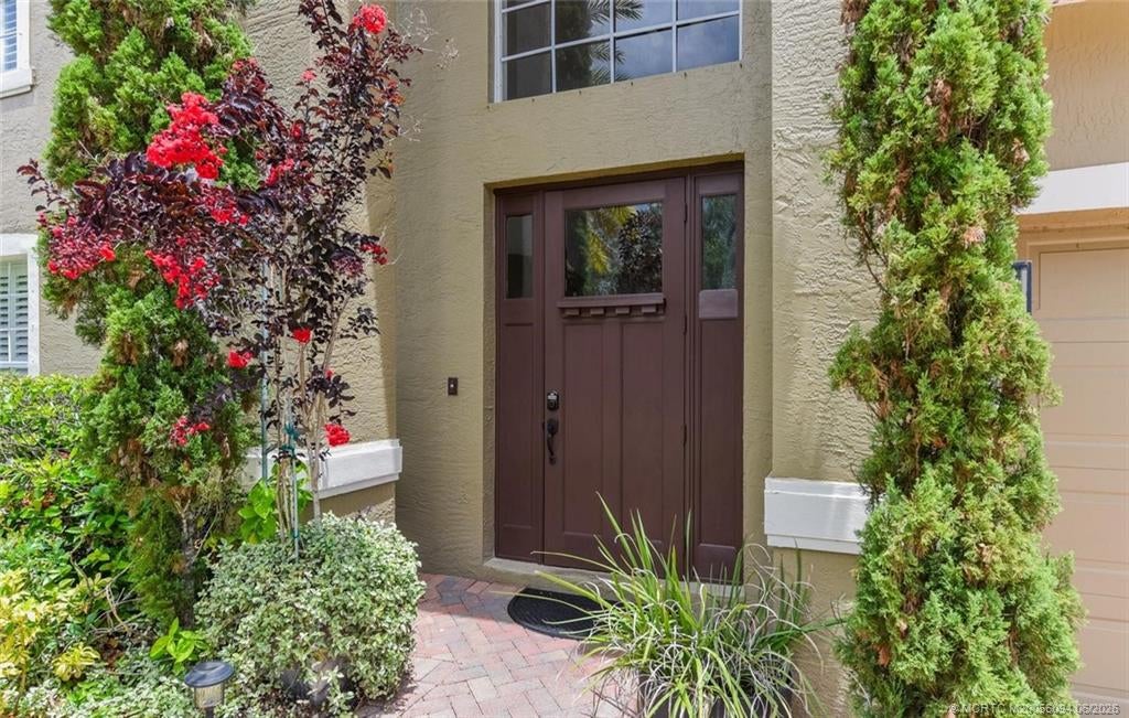 Photo of 2029 SW Panther Trace, Stuart, FL 34997 (MLS # M20056094)