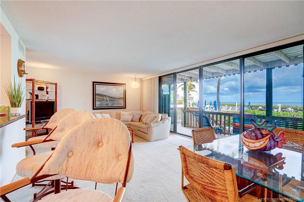 Stuart, Florida 34996, United States, 2 Bedrooms Bedrooms, ,2 BathroomsBathrooms,Residential,Active,27303