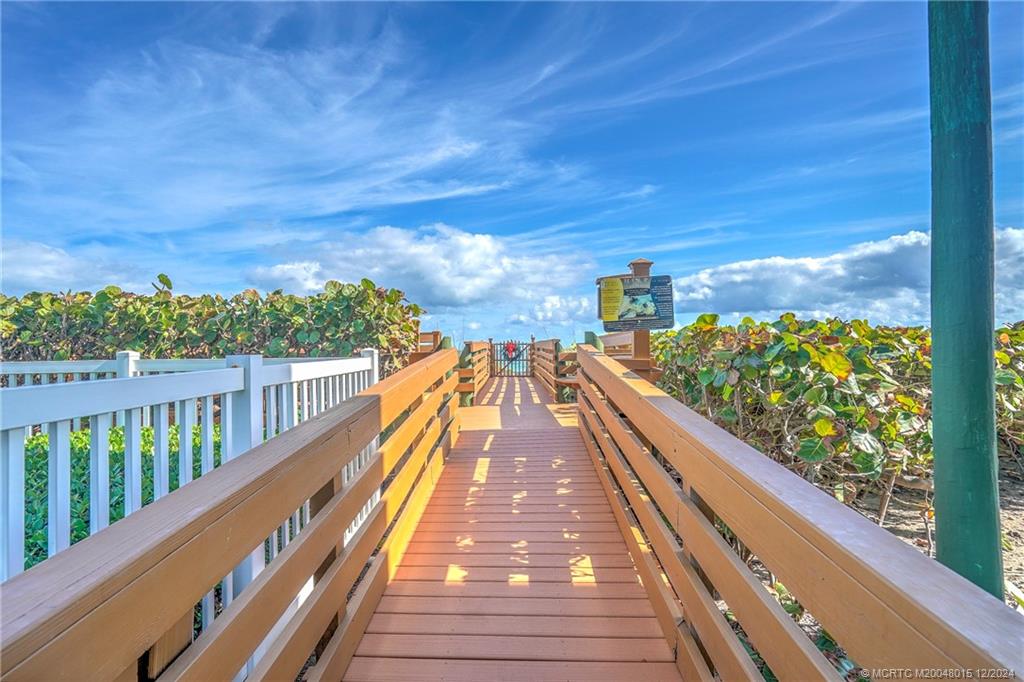 Stuart, Florida 34996, United States, 2 Bedrooms Bedrooms, ,2 BathroomsBathrooms,Residential,Active,27303