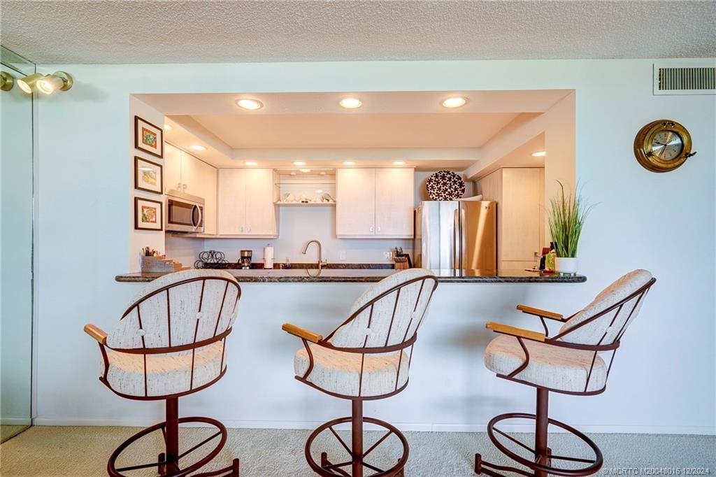 Stuart, Florida 34996, United States, 2 Bedrooms Bedrooms, ,2 BathroomsBathrooms,Residential,Active,27303