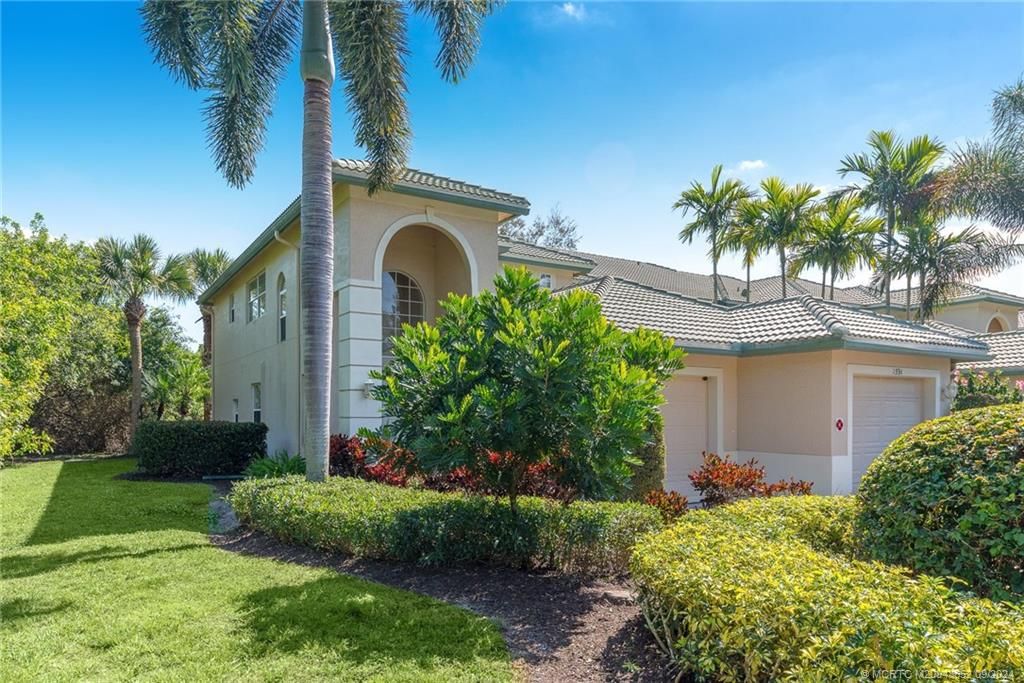 Photo of 1595 SE Prestwick Lane #1-C, Port Saint Lucie, FL 34952 (MLS # M20043652)