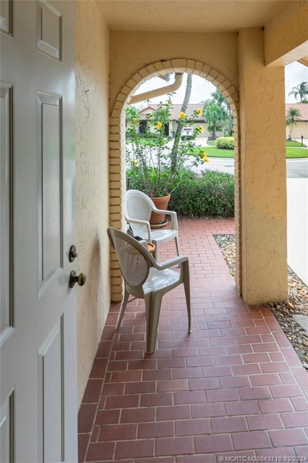 Photo of 3241 SW Bobalink Way, Palm City, FL 34990 (MLS # M20043710)