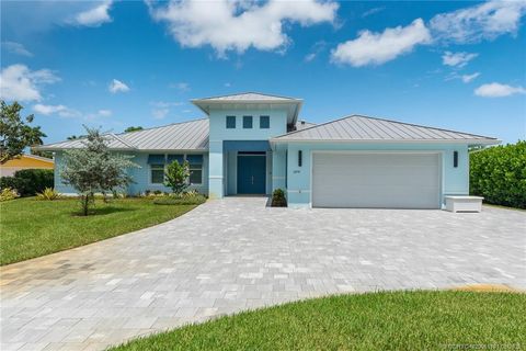 Photo of 1879 NW River Trail, Stuart, FL 34994 (MLS # M20051791)