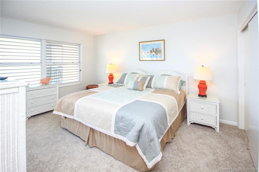 Stuart, Florida 34996, United States, 2 Bedrooms Bedrooms, ,2 BathroomsBathrooms,Residential,Pending,16464