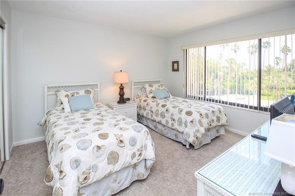 Stuart, Florida 34996, United States, 2 Bedrooms Bedrooms, ,2 BathroomsBathrooms,Residential,Pending,16464