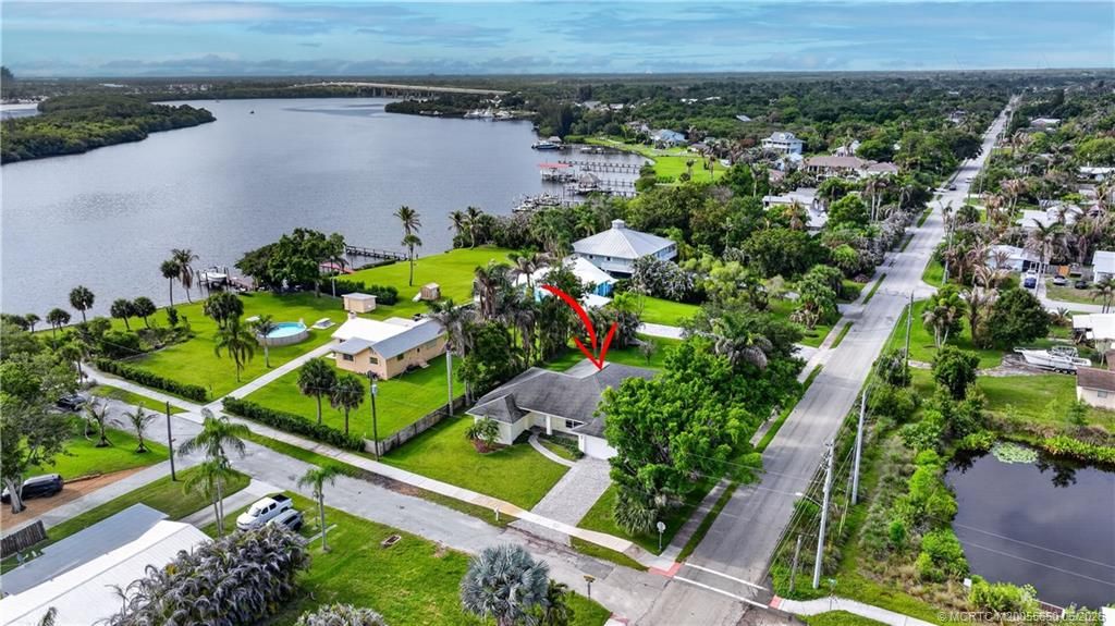Photo of 814 SW 29th Street, Palm City, FL 34990 (MLS # M20055650)