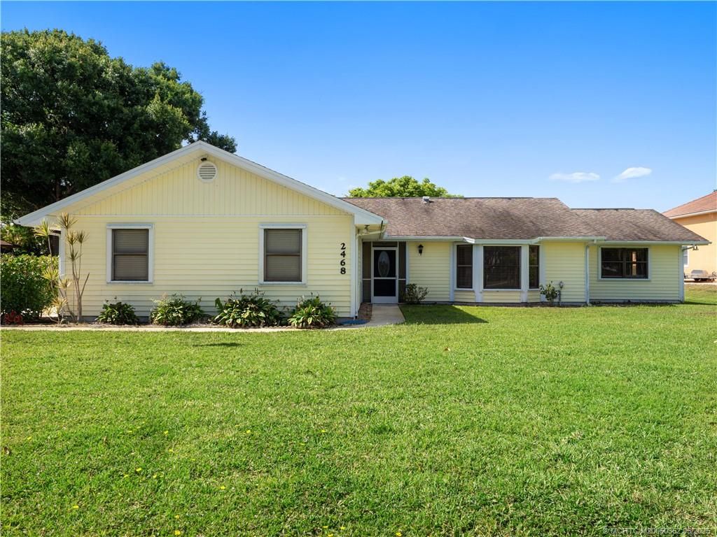 Photo of 2468 NW Everglades Boulevard, Stuart, FL 34994 (MLS # M20050362)