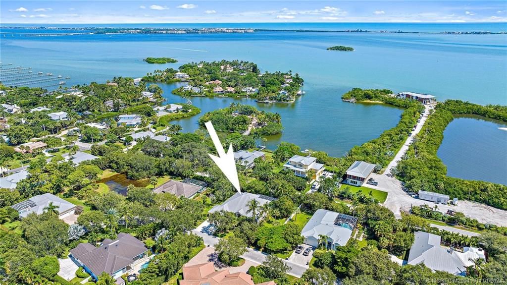 Photo of 105 Henry Sewall Way, Stuart, FL 34996 (MLS # M20041104)