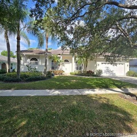 Photo of 18910 Misty Lake Drive, Jupiter, FL 33458 (MLS # M20050364)