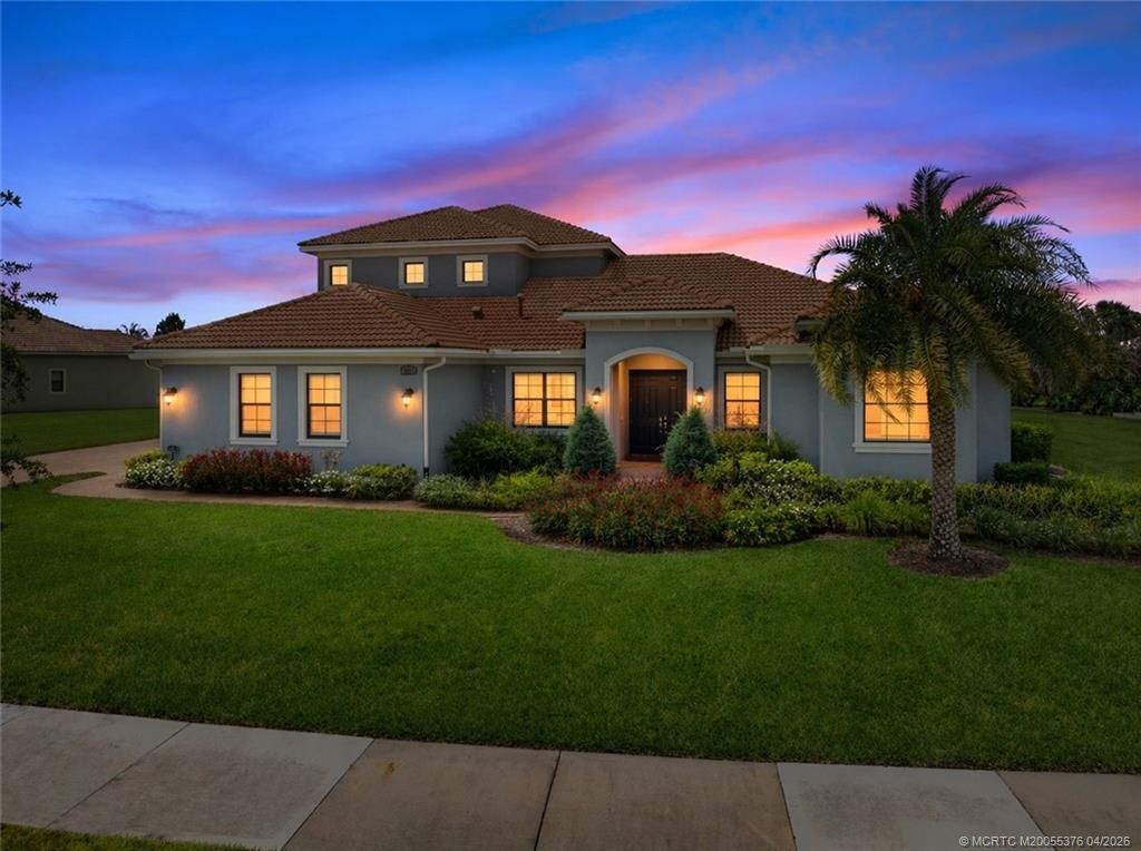 Photo of 2912 SW English Garden Drive, Palm City, FL 34990 (MLS # M20055376)
