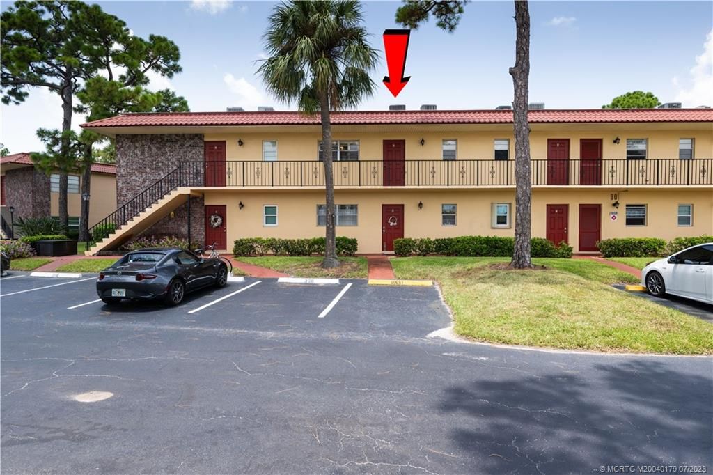 Photo of 1959 SW Palm City Road #G, Stuart, FL 34994 (MLS # M20040179)