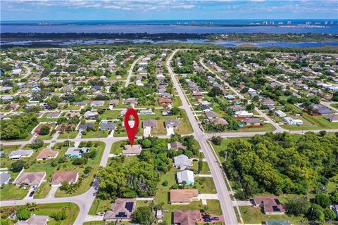 Photo of 2097 SE Dranson Circle, Port Saint Lucie, FL 34952 (MLS # M20052644)