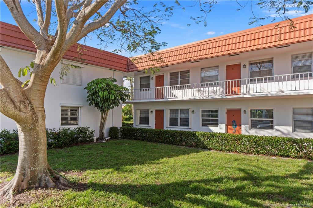 Stuart, Florida 34996, United States, 1 Bedroom Bedrooms, ,2 BathroomsBathrooms,Residential,Pending,2471