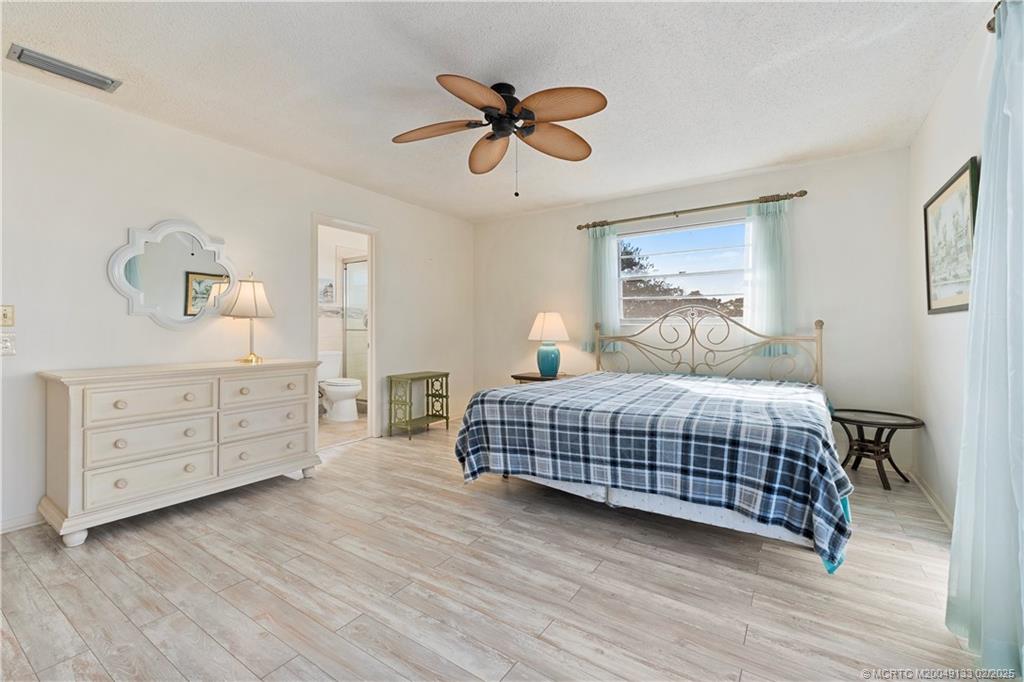 Stuart, Florida 34996, United States, 1 Bedroom Bedrooms, ,2 BathroomsBathrooms,Residential,Pending,2471