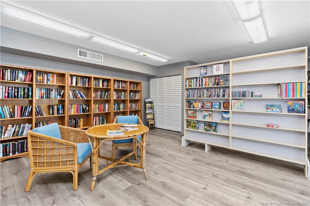 Stuart, Florida 34996, United States, 1 Bedroom Bedrooms, ,2 BathroomsBathrooms,Residential,Pending,2471