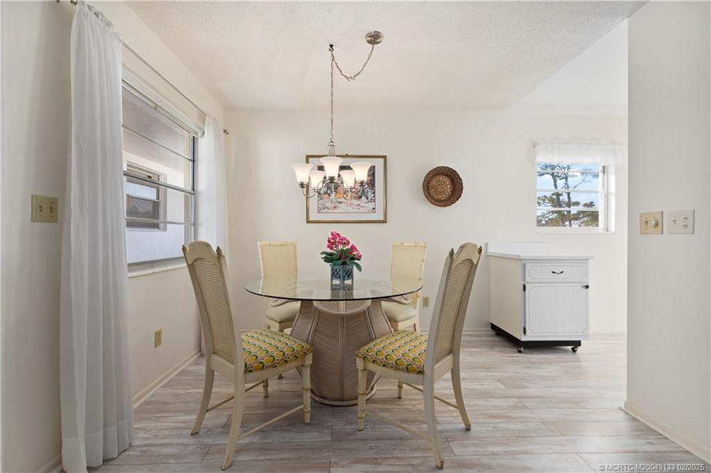 Stuart, Florida 34996, United States, 1 Bedroom Bedrooms, ,2 BathroomsBathrooms,Residential,Pending,2471