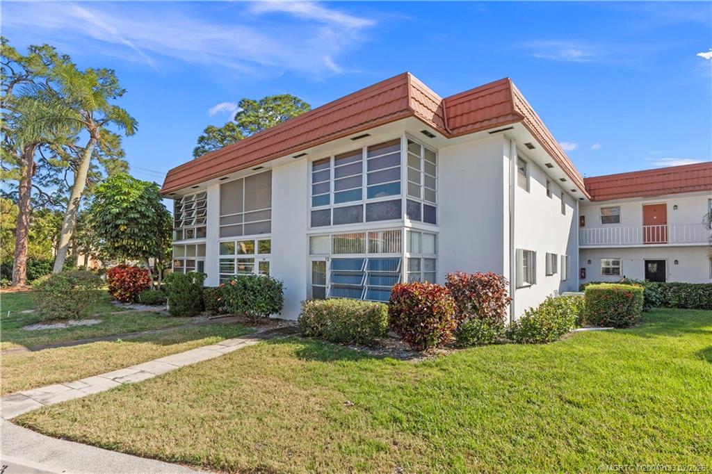 Stuart, Florida 34996, United States, 1 Bedroom Bedrooms, ,2 BathroomsBathrooms,Residential,Pending,2471