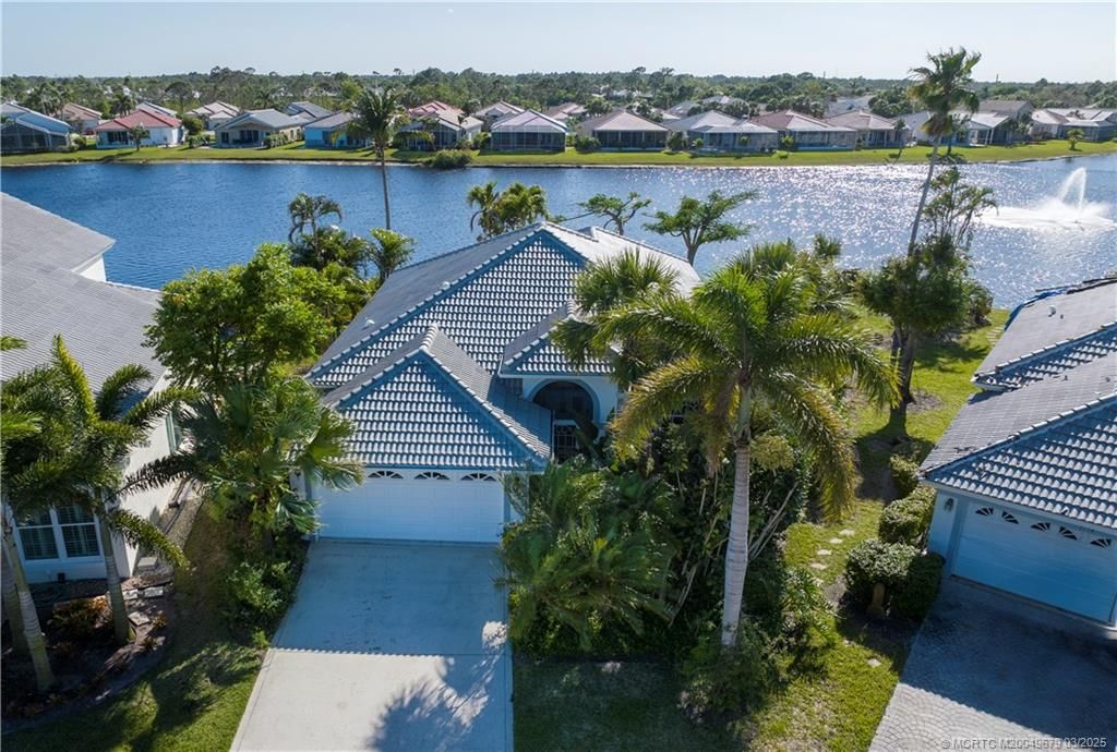 Photo of 7120 SE Walden Pond Court, Stuart, FL 34997 (MLS # M20049679)