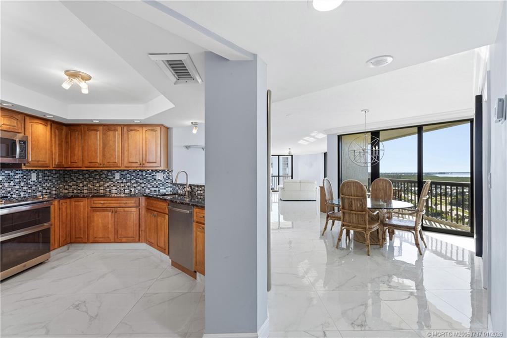 9550 S Ocean Drive 1210