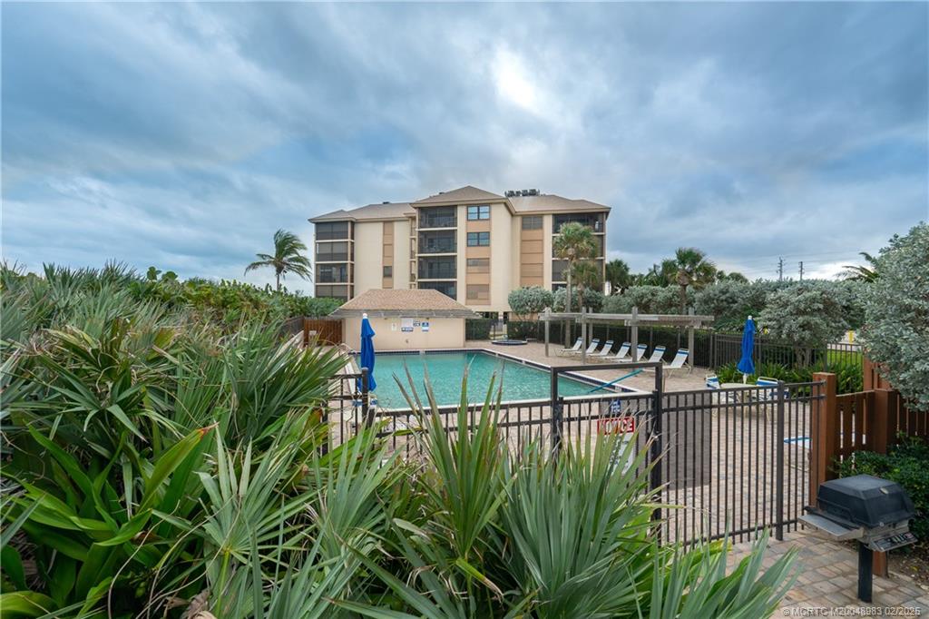 Stuart, Florida 34996, United States, 2 Bedrooms Bedrooms, ,2 BathroomsBathrooms,Residential,Active,8733