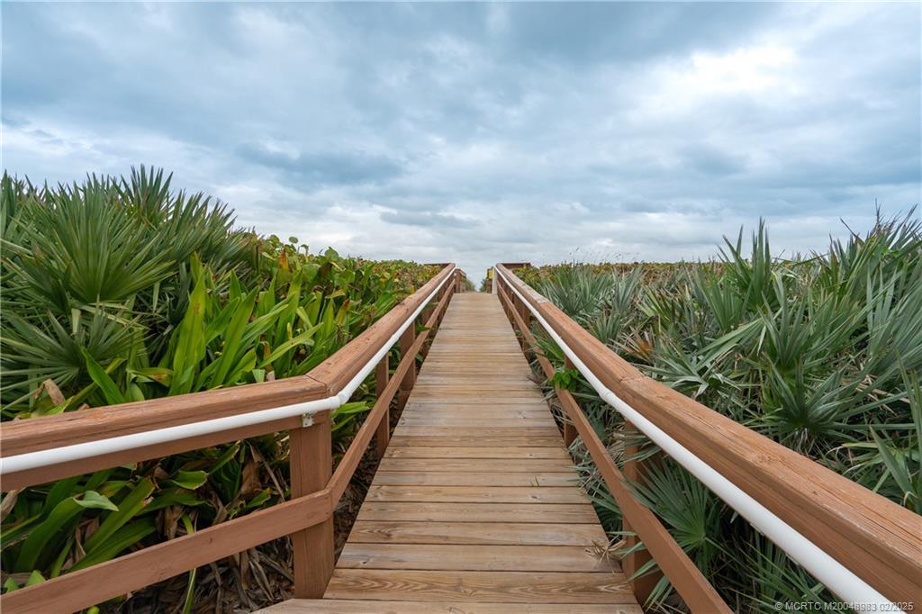 Stuart, Florida 34996, United States, 2 Bedrooms Bedrooms, ,2 BathroomsBathrooms,Residential,Active,8733