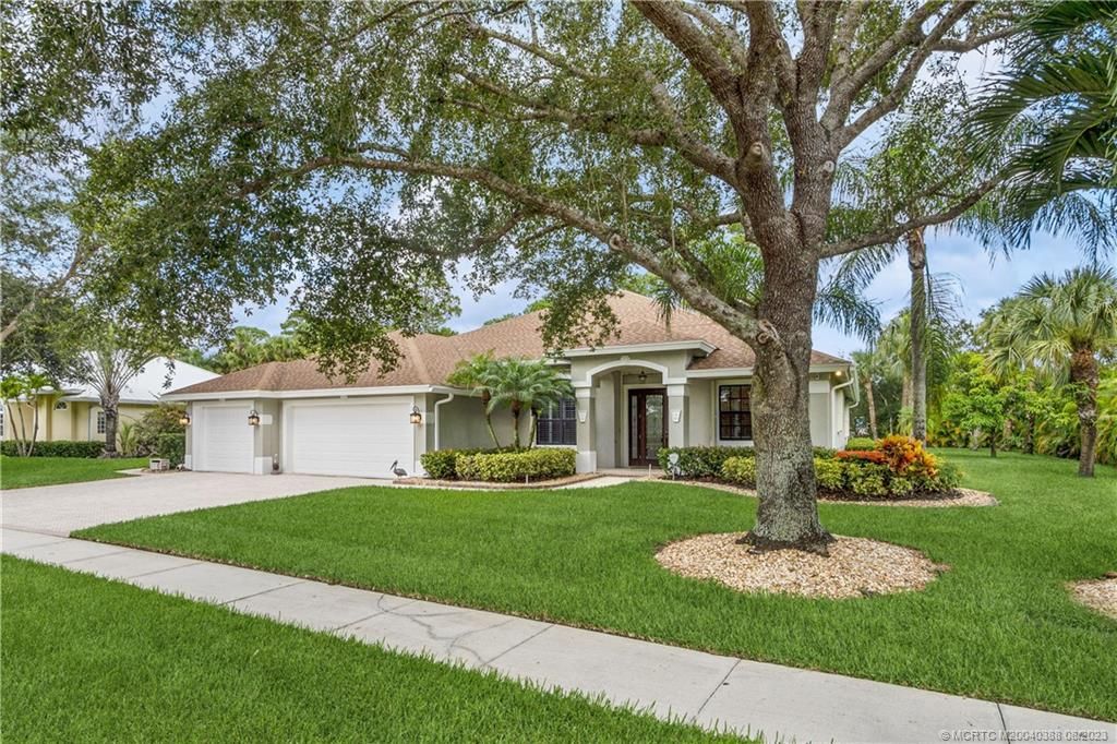 Photo of 8049 SW Yachtsmans Drive, Stuart, FL 34997 (MLS # M20040388)