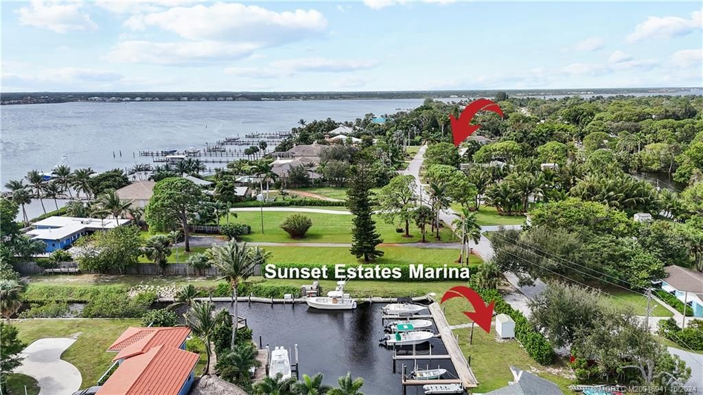 Photo of 612 NW Sunset Drive, Stuart, FL 34994 (MLS # M20046941)