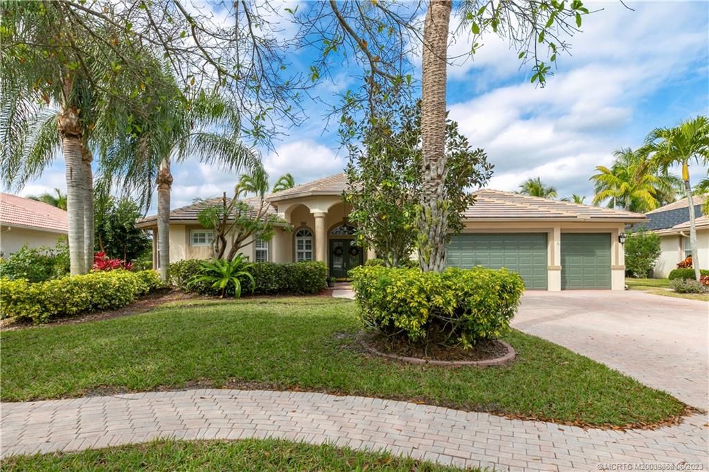 Photo of 2277 SW Dove Canyon Way, Palm City, FL 34990 (MLS # M20039868)