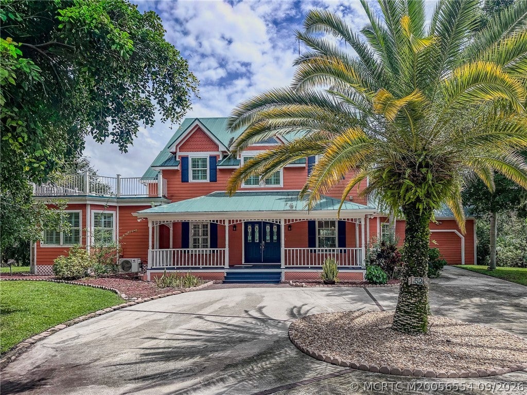 521 SW Marion Court